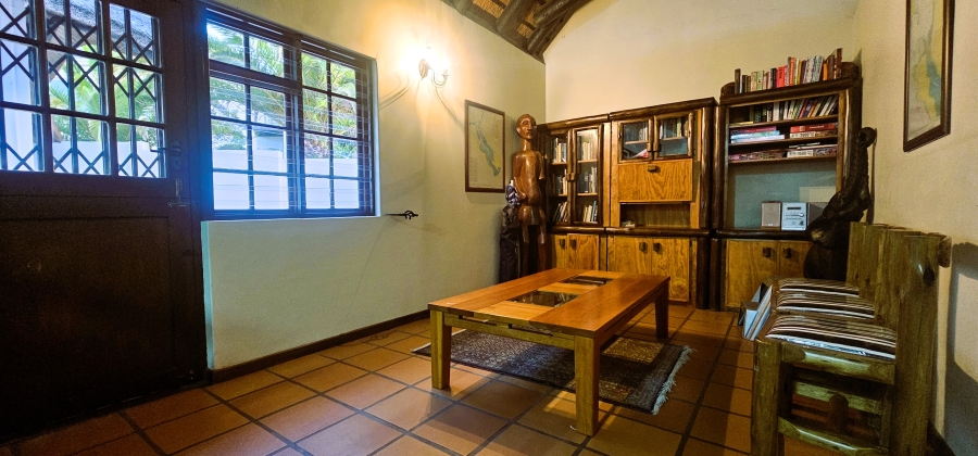 5 Bedroom Property for Sale in Myburgh Park Western Cape